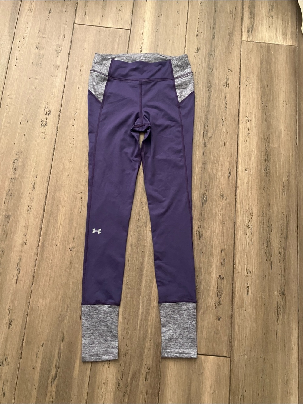 Under Armour Cold Gear Plum Heather gray workout active Leggings XS